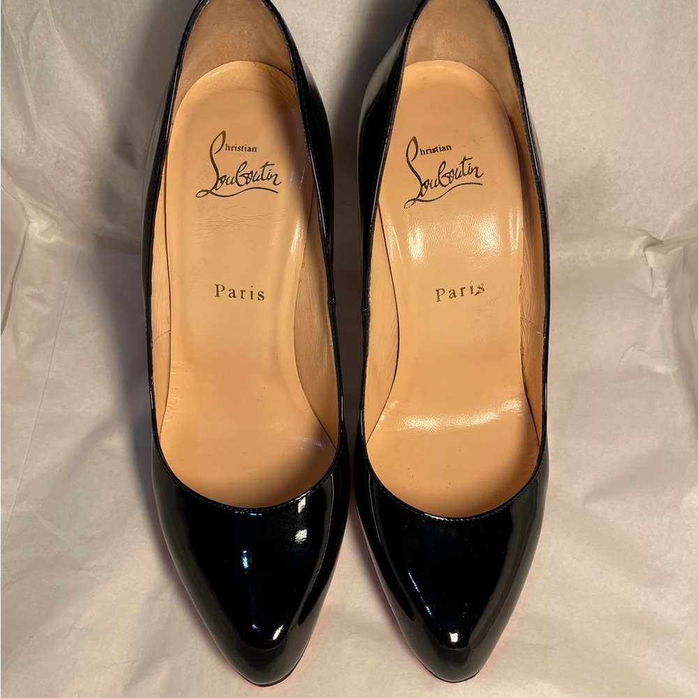Christian Louboutin Glossy Black patent simple pumps 100mm. EU 38.5 - Picture 9 of 12